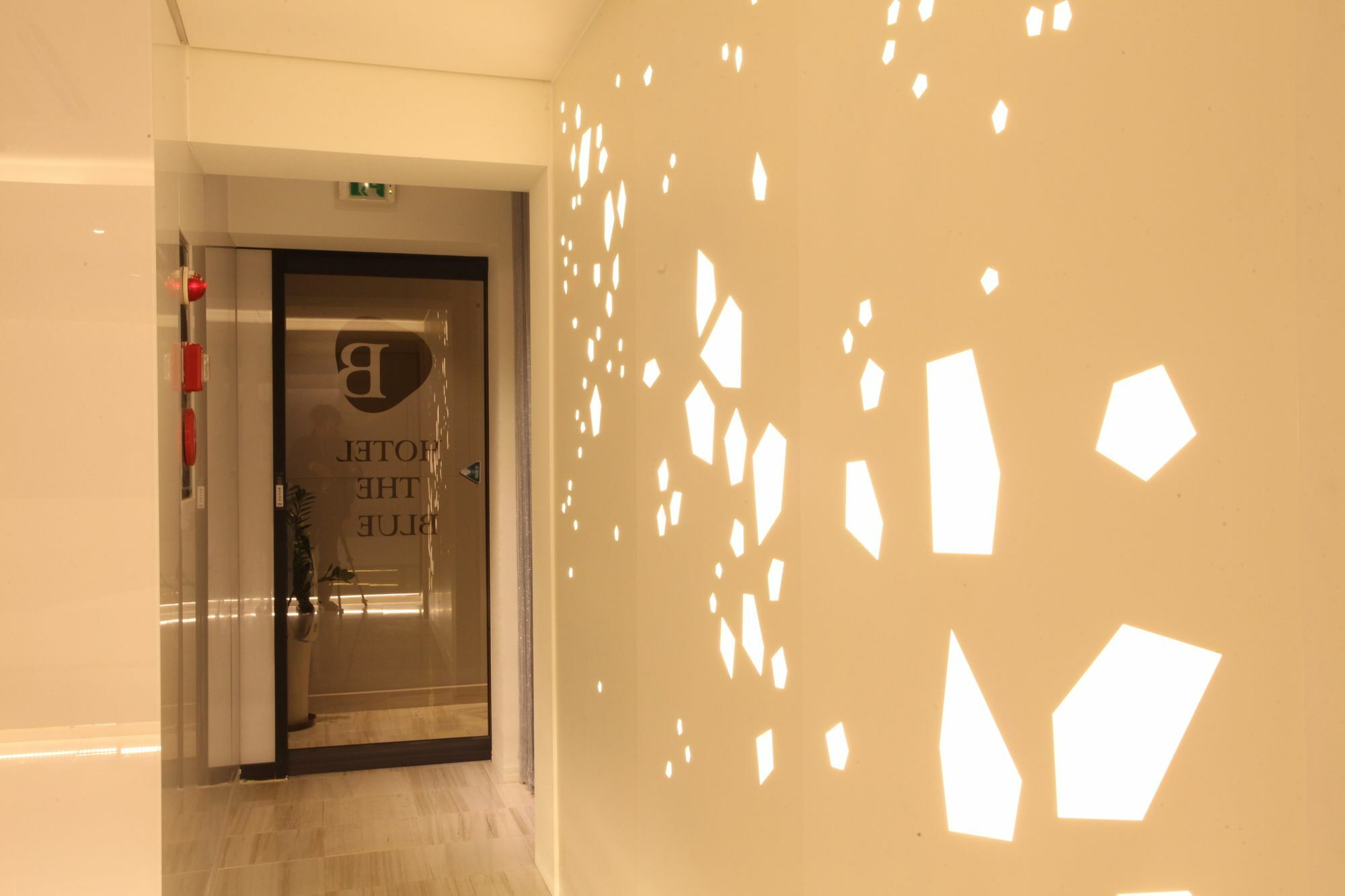 Cheonho Hotel The Blue 首爾 外观 照片